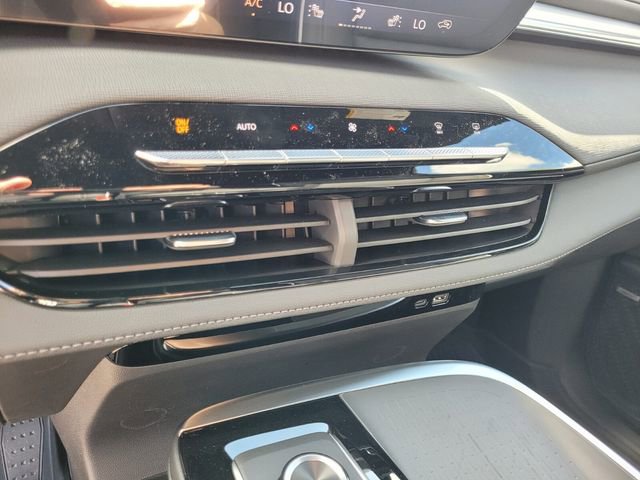 New 2026 Buick Enclave Preferred w/ Power Package image 25