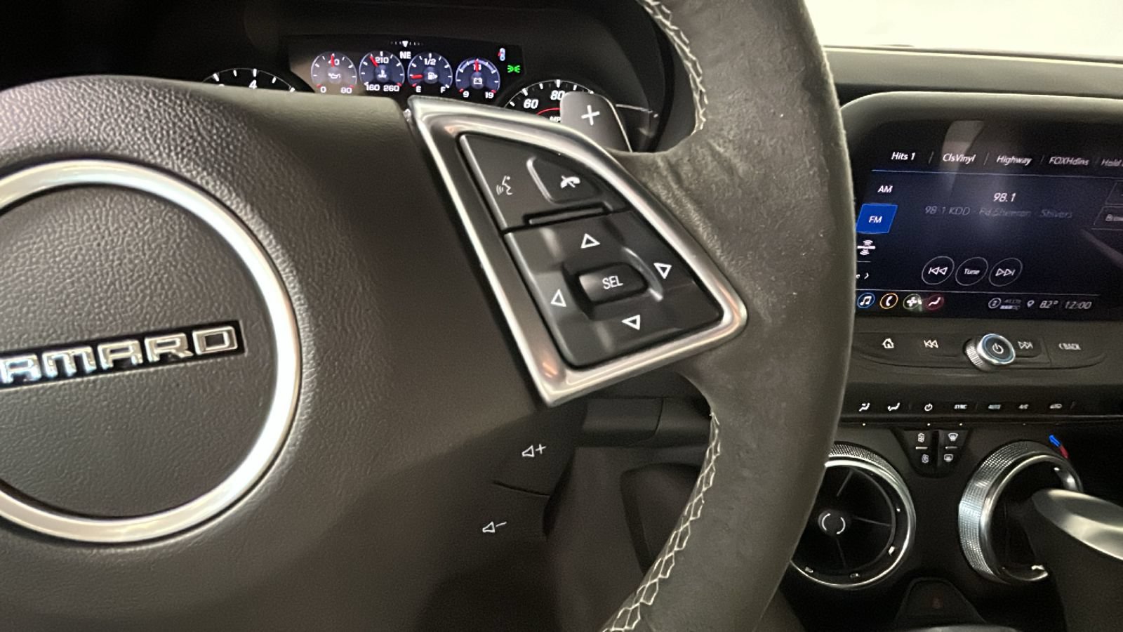 Used 2022 Chevrolet Camaro SS RWD image 19