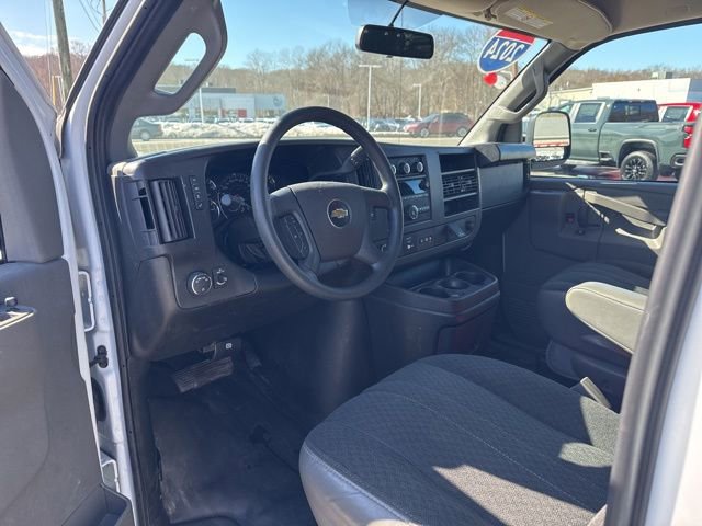 Used 2024 Chevrolet Express 2500 w/ Driver Convenience Package image 8