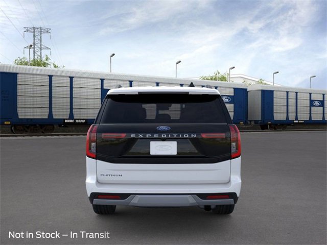New 2025 Ford Expedition Platinum image 5