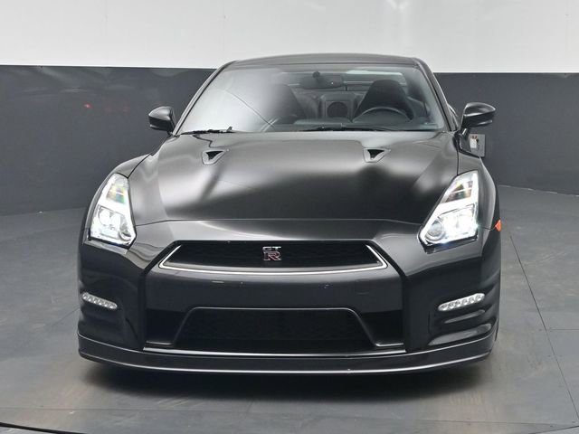 Used 2012 Nissan GT-R Premium image 6