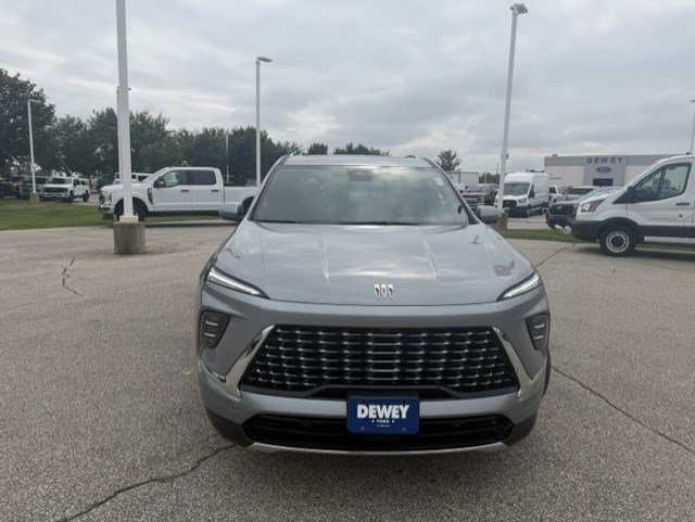 Used 2025 Buick Enclave Avenir w/ Super Cruise Package AWD/4WD image 2