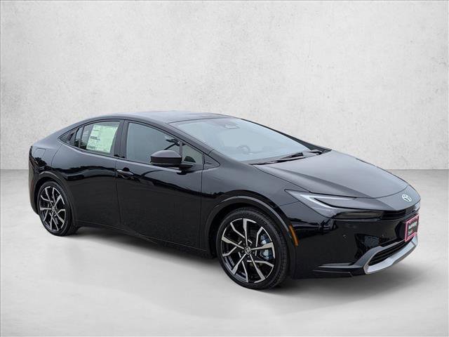 New 2026 Toyota Prius Plug-In Hybrid FWD video 3