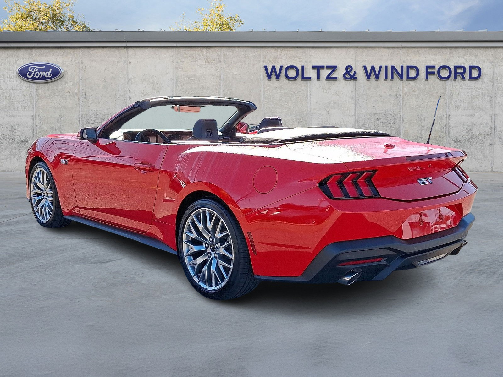Used 2026 Ford Mustang GT Premium RWD image 4