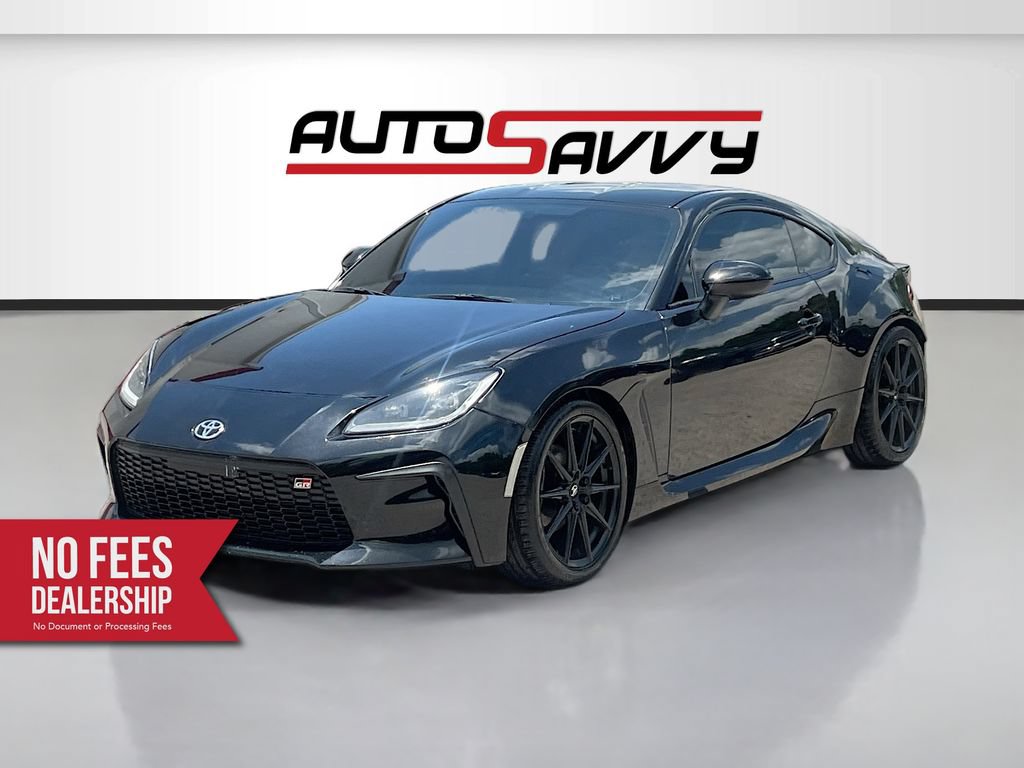 Used 2023 Toyota GR86 Premium w/ ALL Weather Mat Package (TMS) RWD image 3