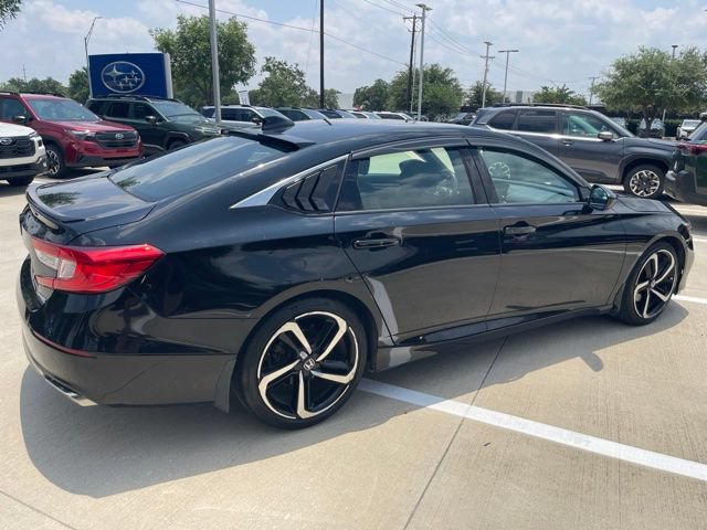 Used 2019 Honda Accord Sport image 3