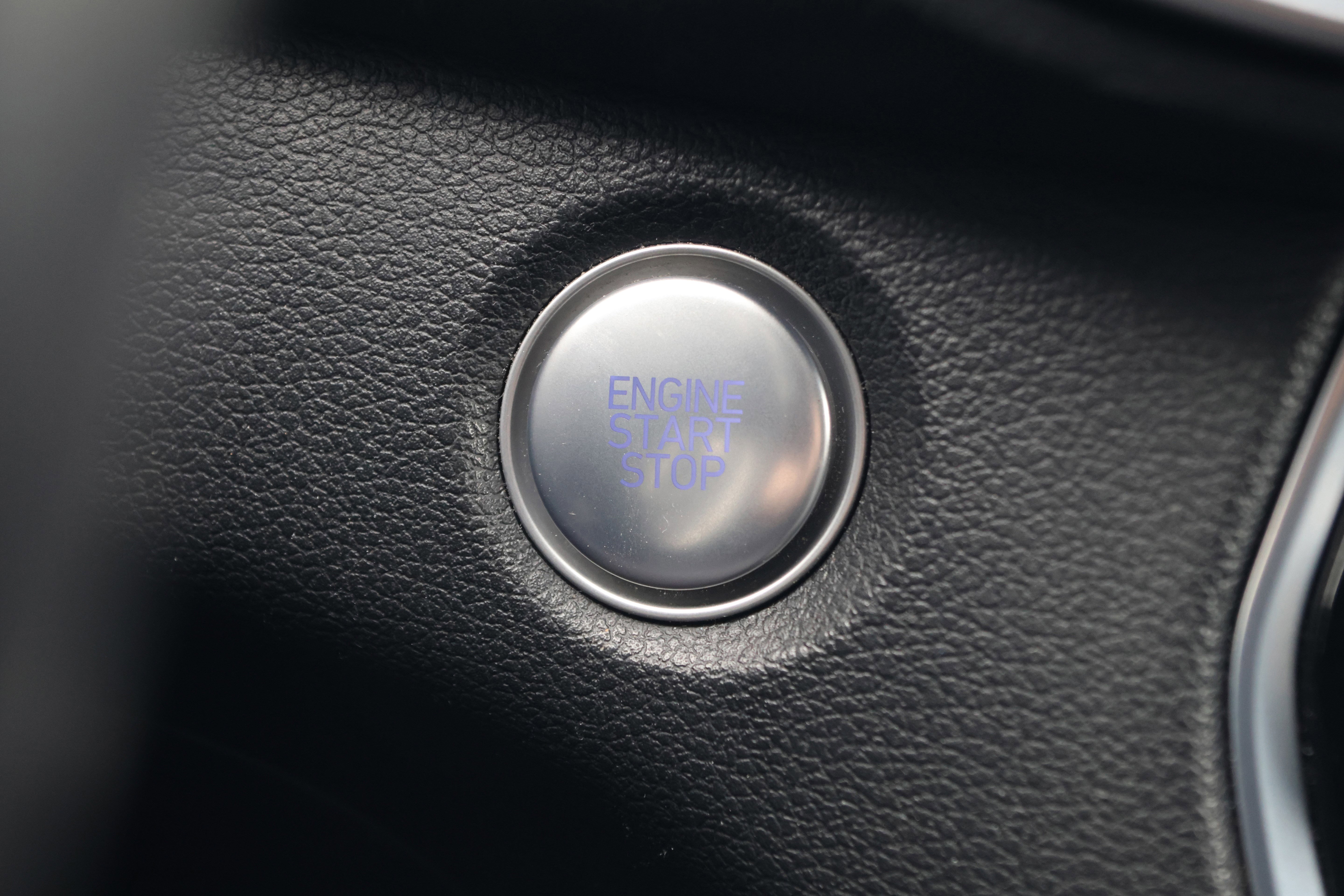 Used 2019 Hyundai Santa Fe Limited image 24