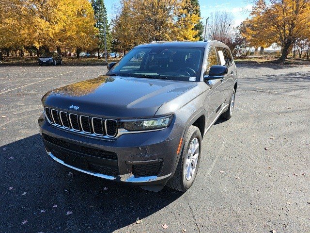 Used 2022 Jeep Grand Cherokee L Limited image 2