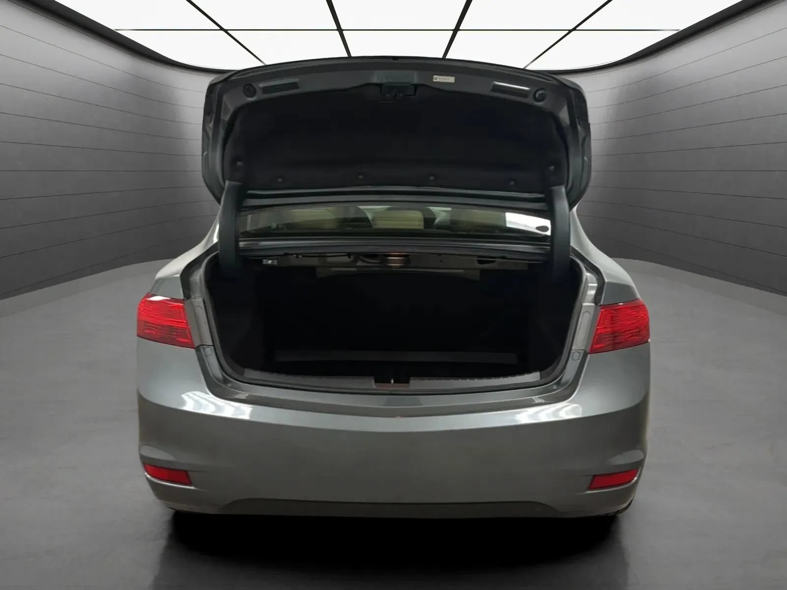 Used 2013 Acura ILX w/ Premium Package FWD image 19