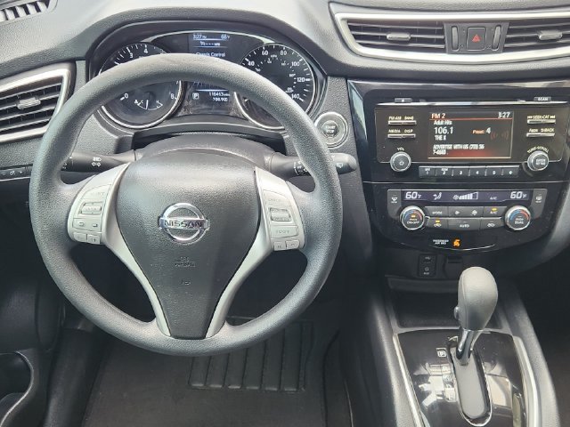 Used 2016 Nissan Rogue SV FWD image 27