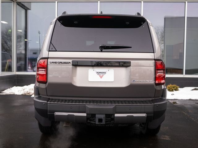 Used 2025 Toyota Land Cruiser w/ Premium Package image 8