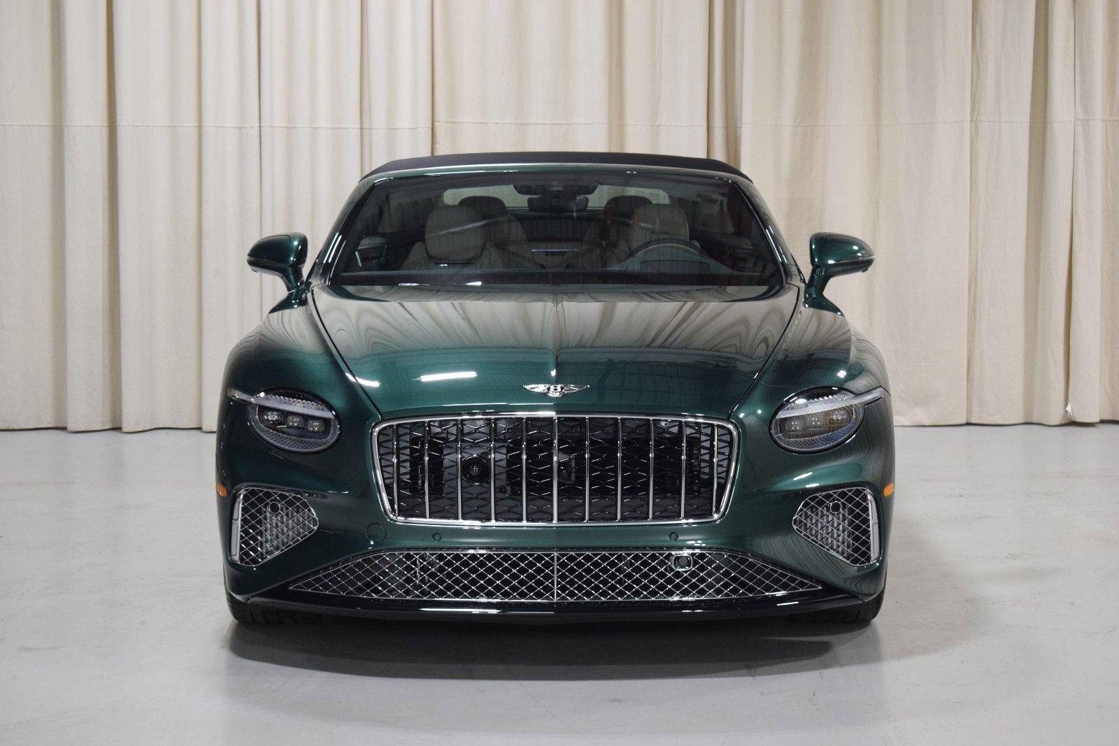 New 2026 Bentley Continental GTC AWD/4WD image 11
