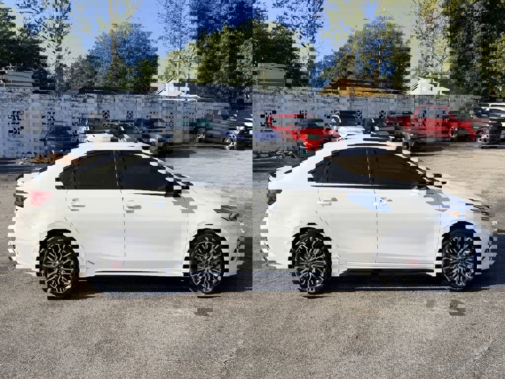 Certified 2024 Kia Forte GT image 4