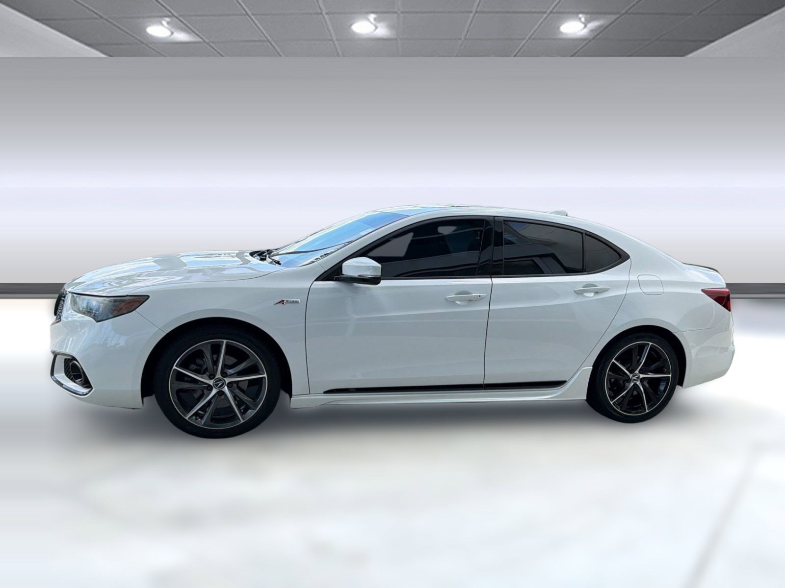Used 2018 Acura TLX V6 w/ Technology & A-SPEC Pkg AWD/4WD image 2