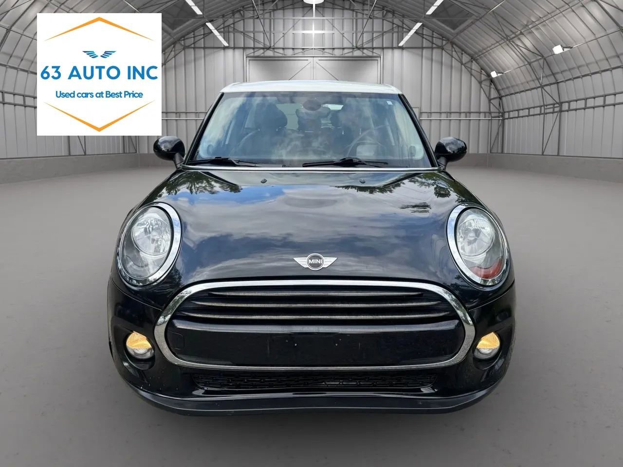 Used 2016 MINI Cooper 4-Door Hardtop w/ Premium Package FWD image 8