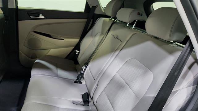 Used 2019 Hyundai Tucson SE image 19