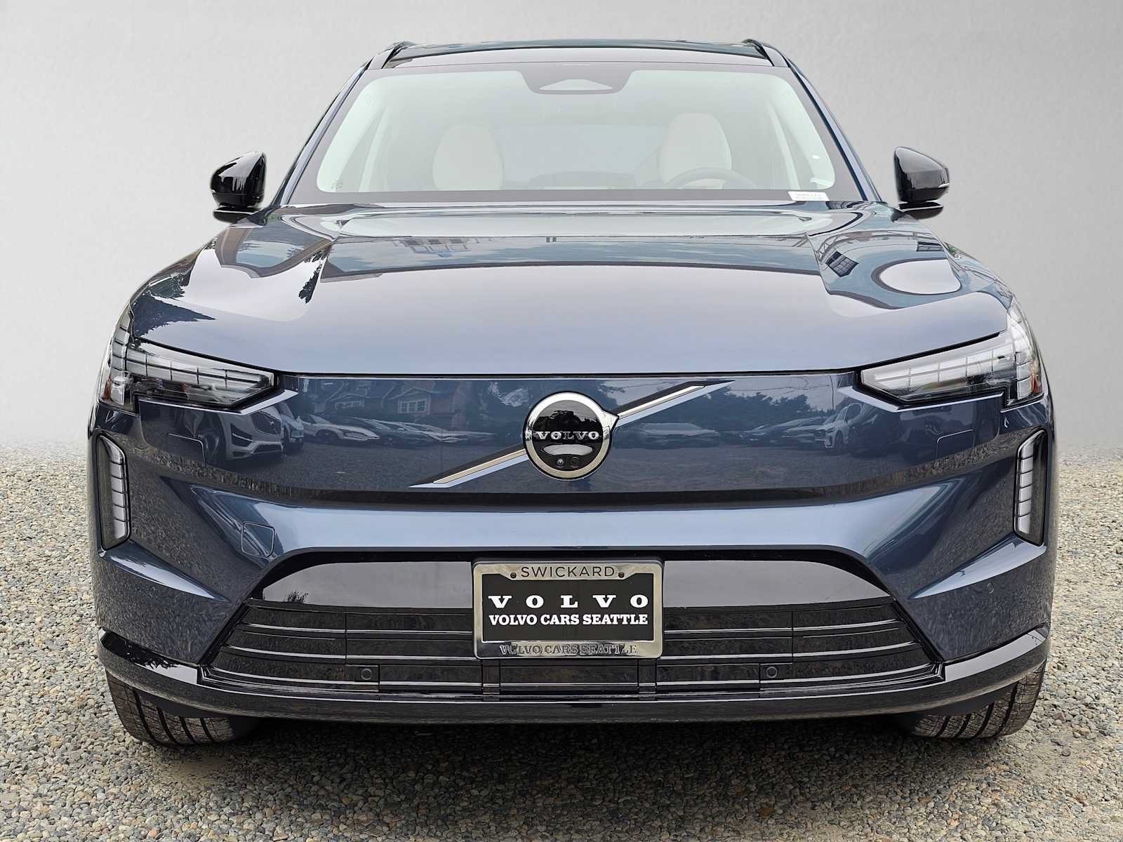 New 2026 Volvo EX90 Plus AWD/4WD image 8