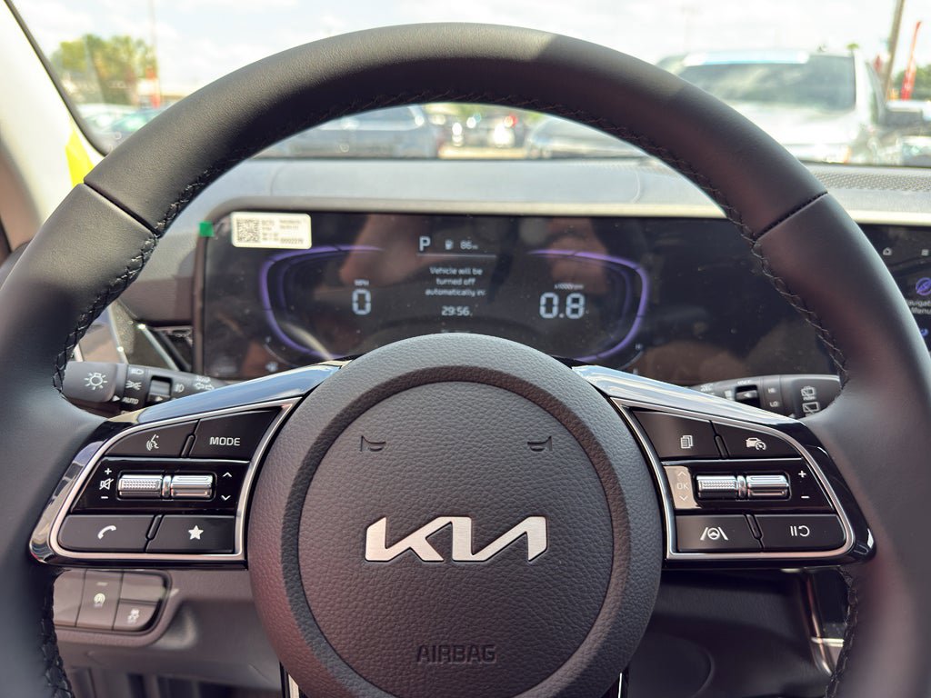 New 2026 Kia Seltos S FWD image 16