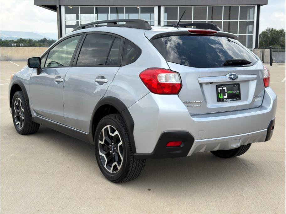 Used 2017 Subaru Crosstrek 2.0i Premium AWD/4WD image 6