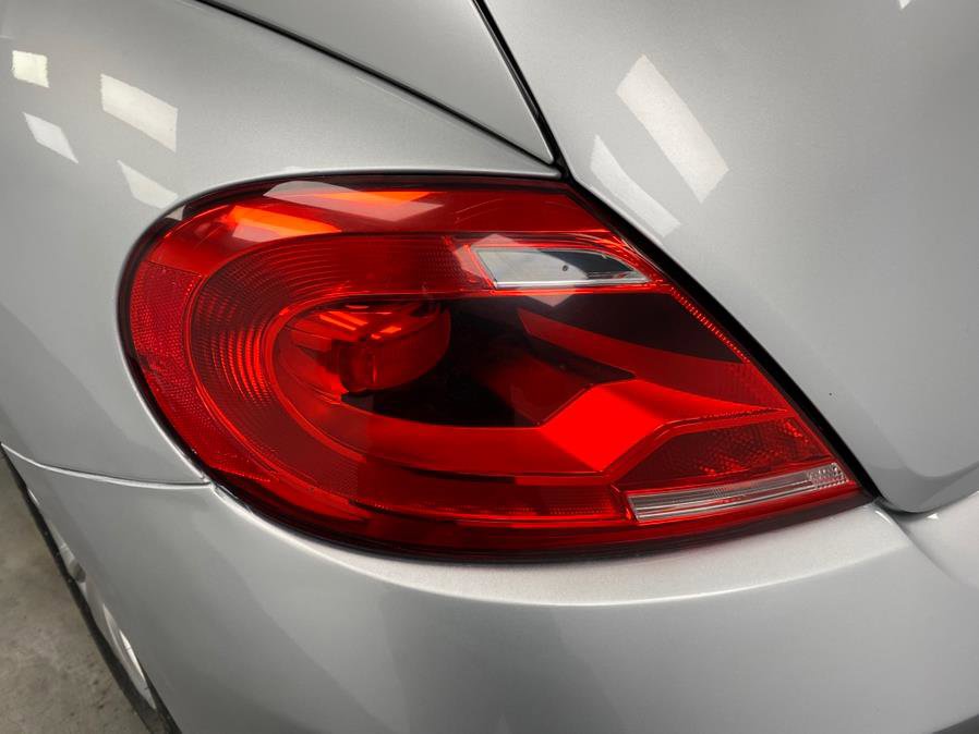 Used 2014 Volkswagen Beetle 1.8T image 13