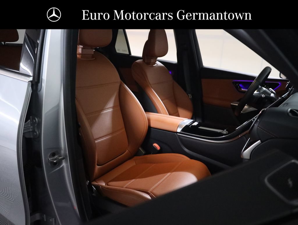 Used 2024 Mercedes-Benz GLC 300 4MATIC image 70