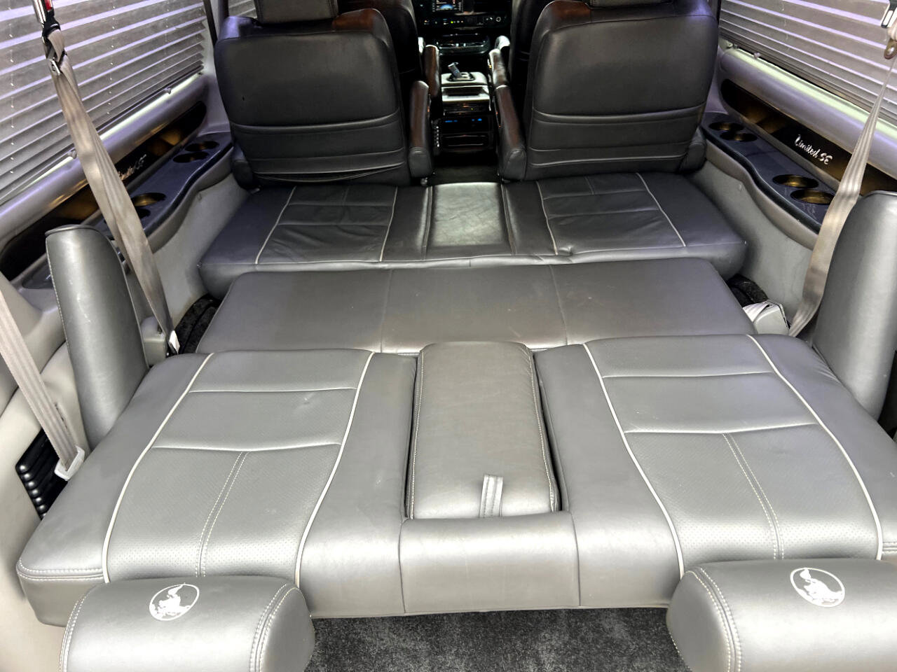 Used 2017 Chevrolet Express 2500 Extended image 52