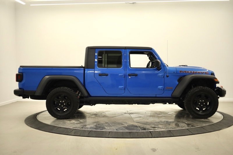 Used 2023 Jeep Gladiator Mojave w/ Cold Weather Group image 2