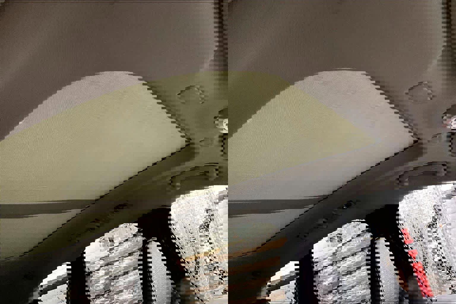 Used 2019 Volvo XC60 T8 Momentum w/ Advanced Package image 13