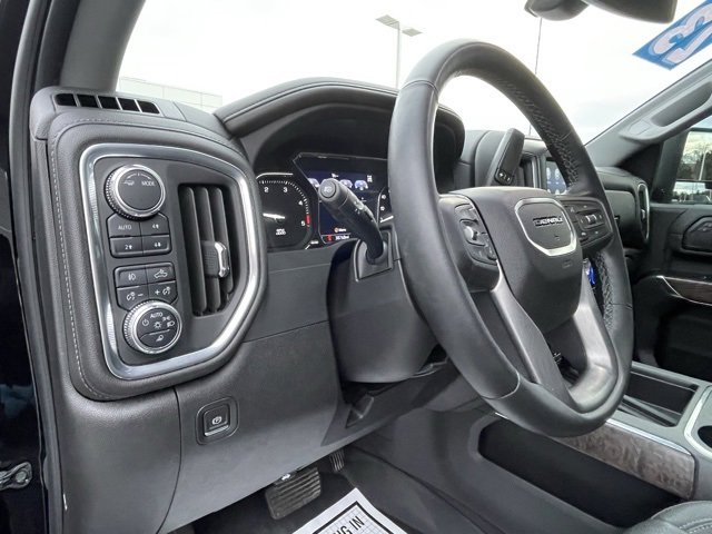 Used 2023 GMC Sierra 3500 Denali image 29