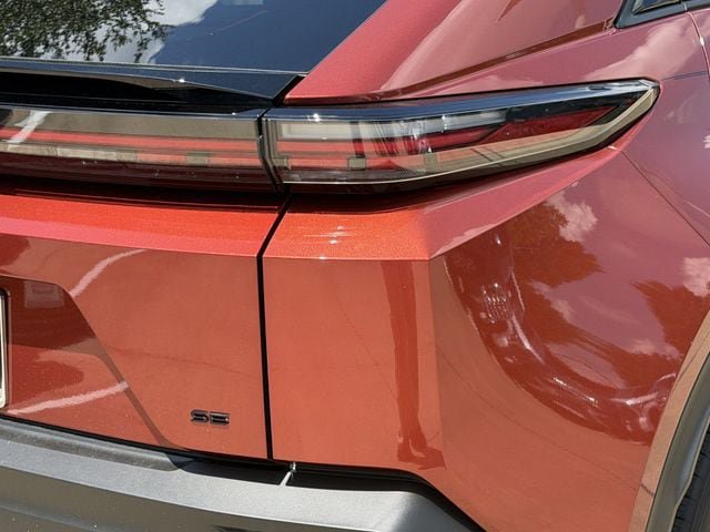 New 2026 Toyota C-HR AWD/4WD image 7