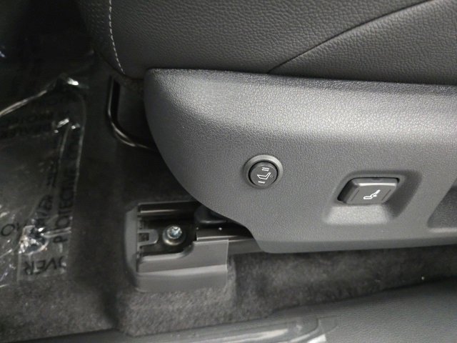 New 2025 Toyota Tacoma TRD Sport image 18