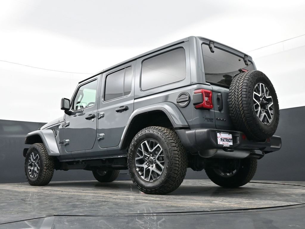 New 2026 Jeep Wrangler Sahara w/ Technology Group image 38