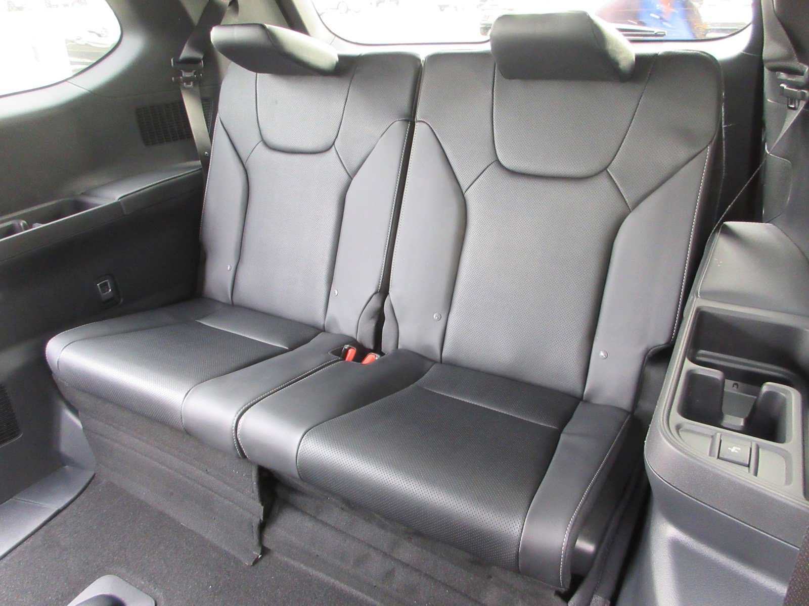 New 2025 Lexus TX 500h AWD image 16