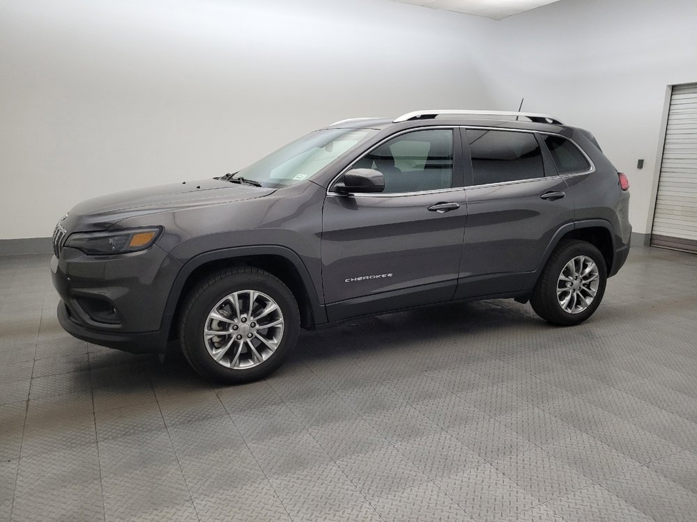 Used 2021 Jeep Cherokee Latitude Lux w/ Comfort/Convenience Group AWD/4WD image 2
