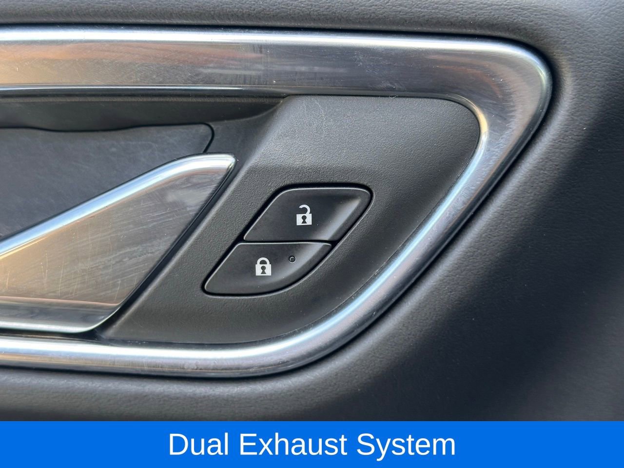 Used 2023 Chevrolet Tahoe Premier image 25