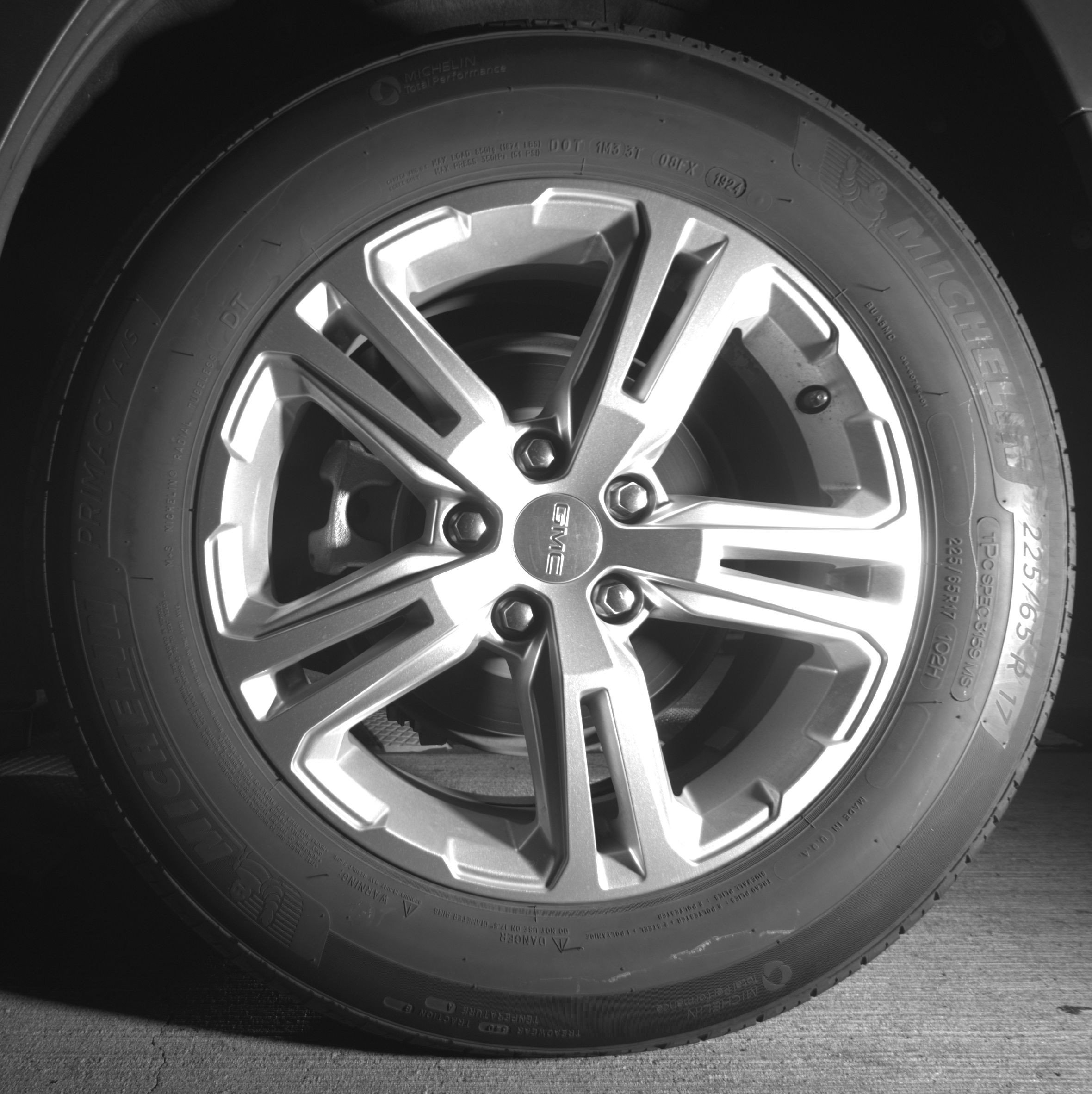 Used 2024 GMC Terrain SLE FWD image 19