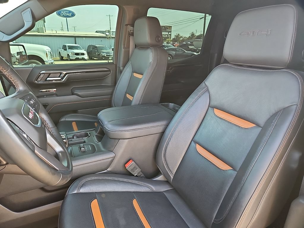 Used 2025 GMC Sierra 1500 AT4 w/ AT4 Premium Package AWD/4WD image 20