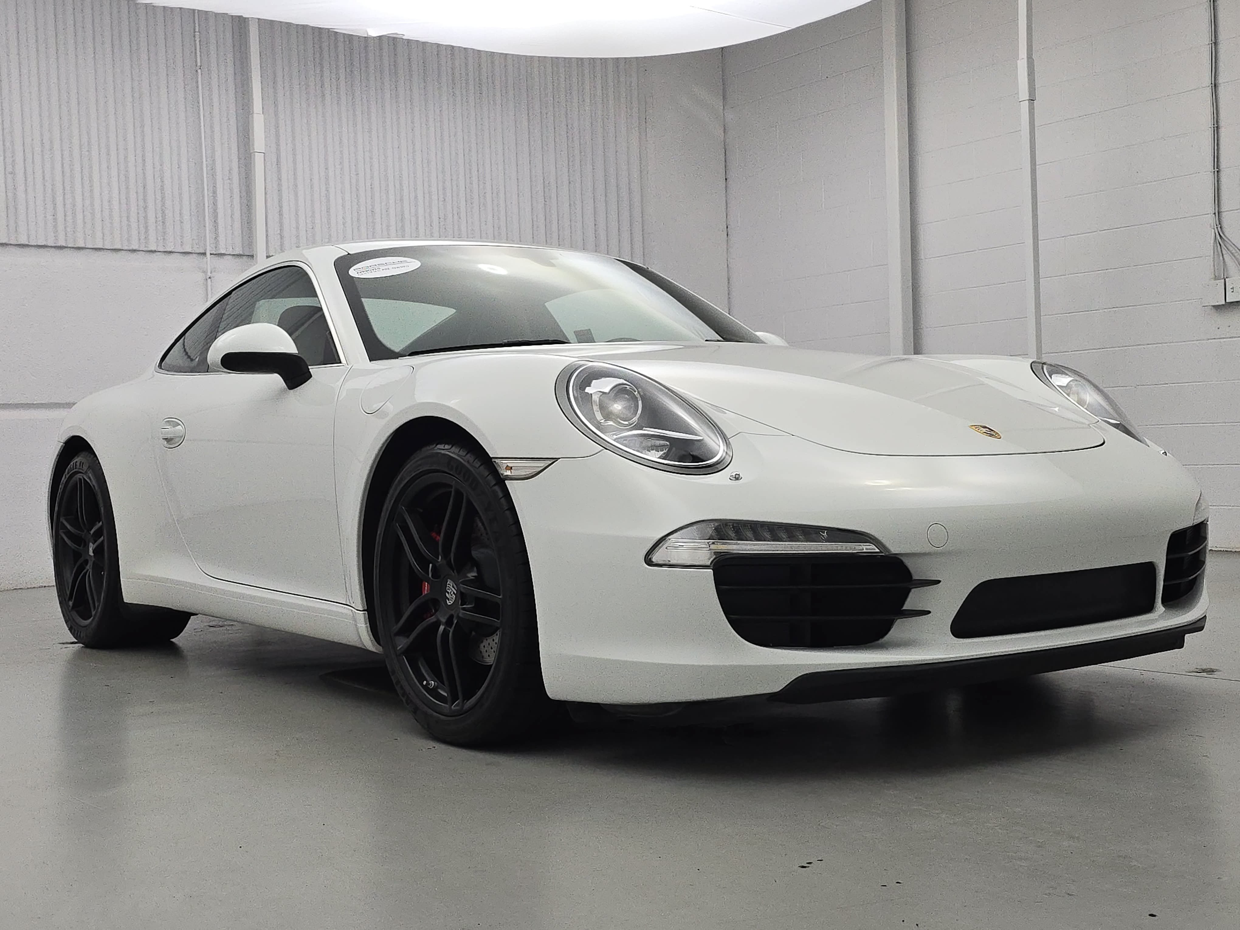 Certified 2014 Porsche 911 Carrera RWD image 9