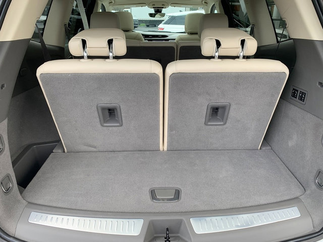 Used 2020 Cadillac XT6 Premium Luxury image 5