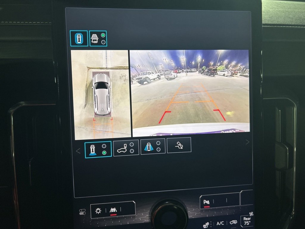 Used 2024 GMC Acadia Elevation w/ Black Edition image 12