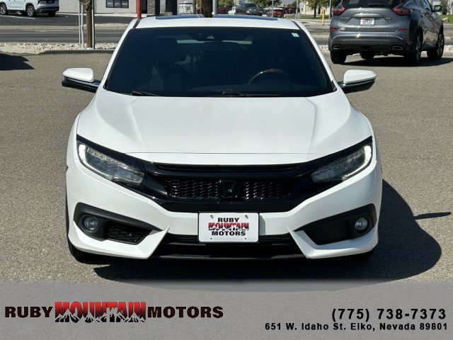 Used 2016 Honda Civic Touring image 2