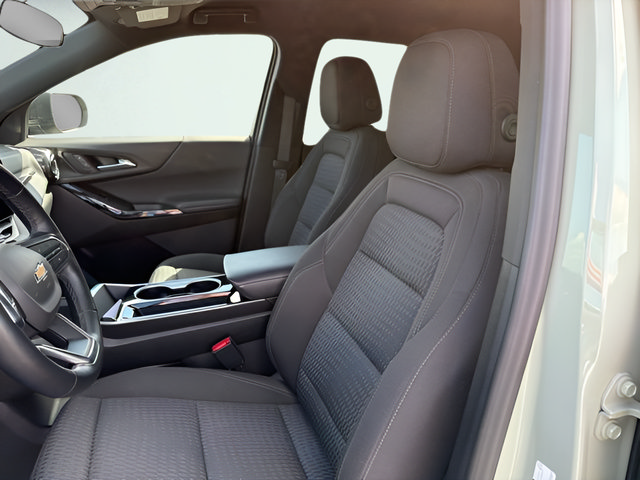 Certified 2025 Chevrolet Equinox LT AWD/4WD image 11
