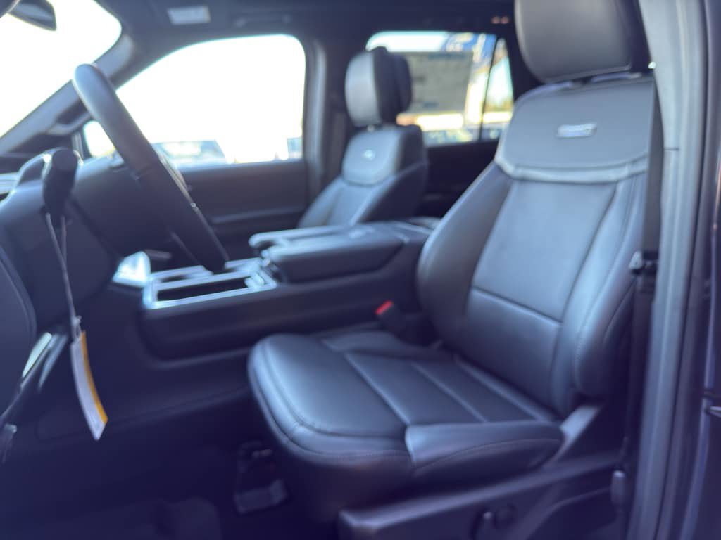 New 2026 Ford Expedition Platinum AWD/4WD image 18