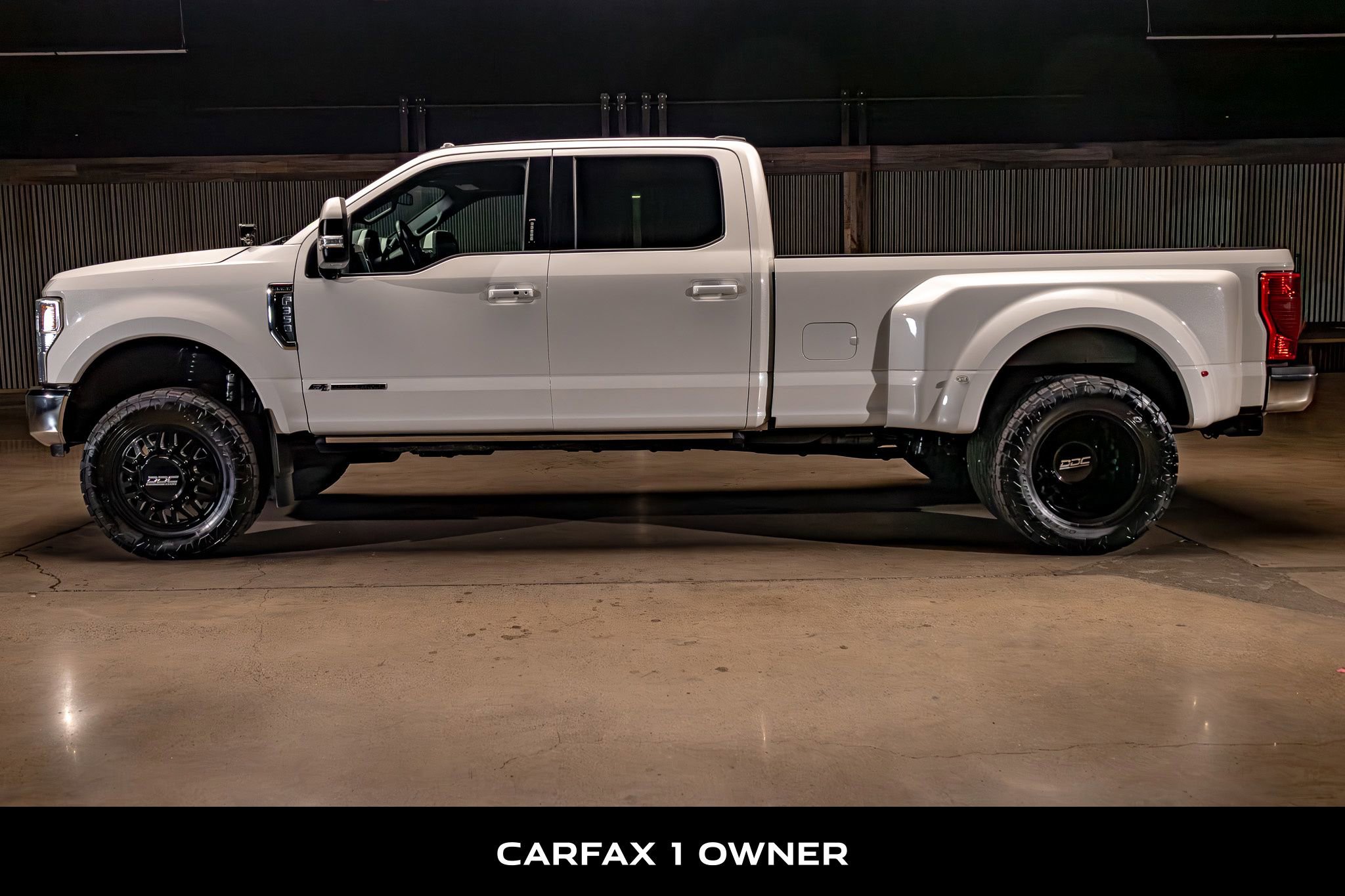Used 2022 Ford F350 Lariat w/ Lariat Ultimate Package AWD/4WD image 5