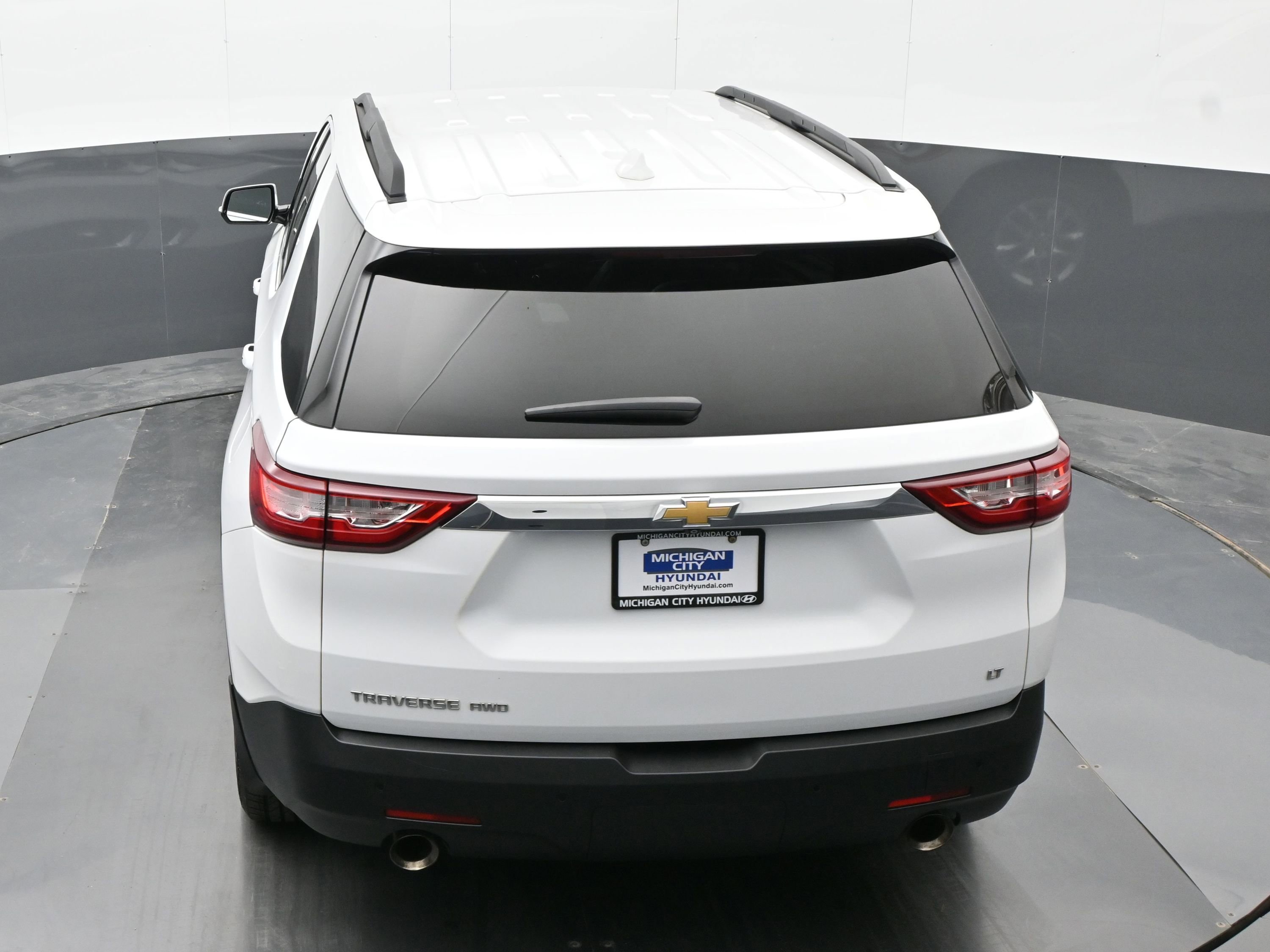 Used 2020 Chevrolet Traverse LT w/ Driver Confidence II Package AWD/4WD image 31