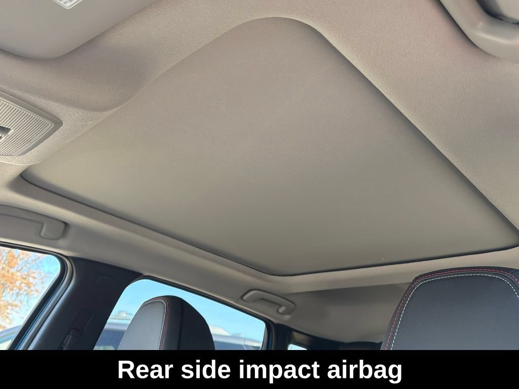 Used 2026 Nissan Kicks SR w/ SR Premium Package FWD image 27