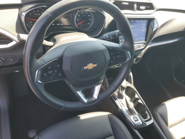 Certified 2023 Chevrolet TrailBlazer ACTIV w/ Technology Package FWD image 17