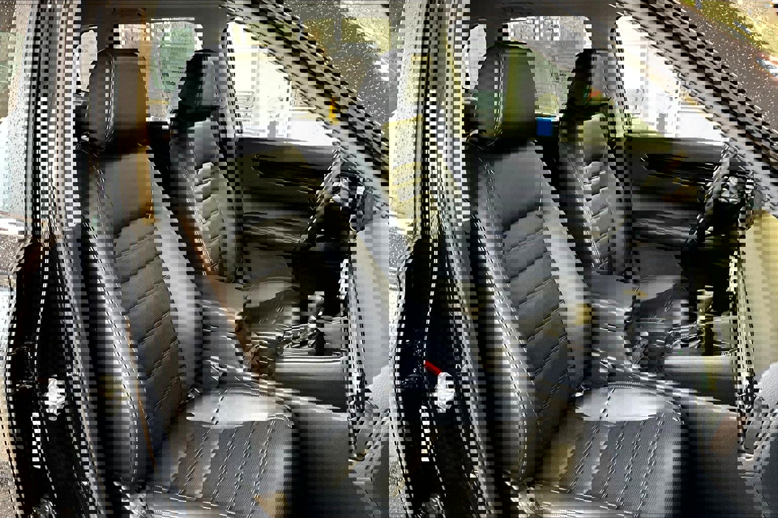 Used 2025 Honda CR-V EX-L image 7