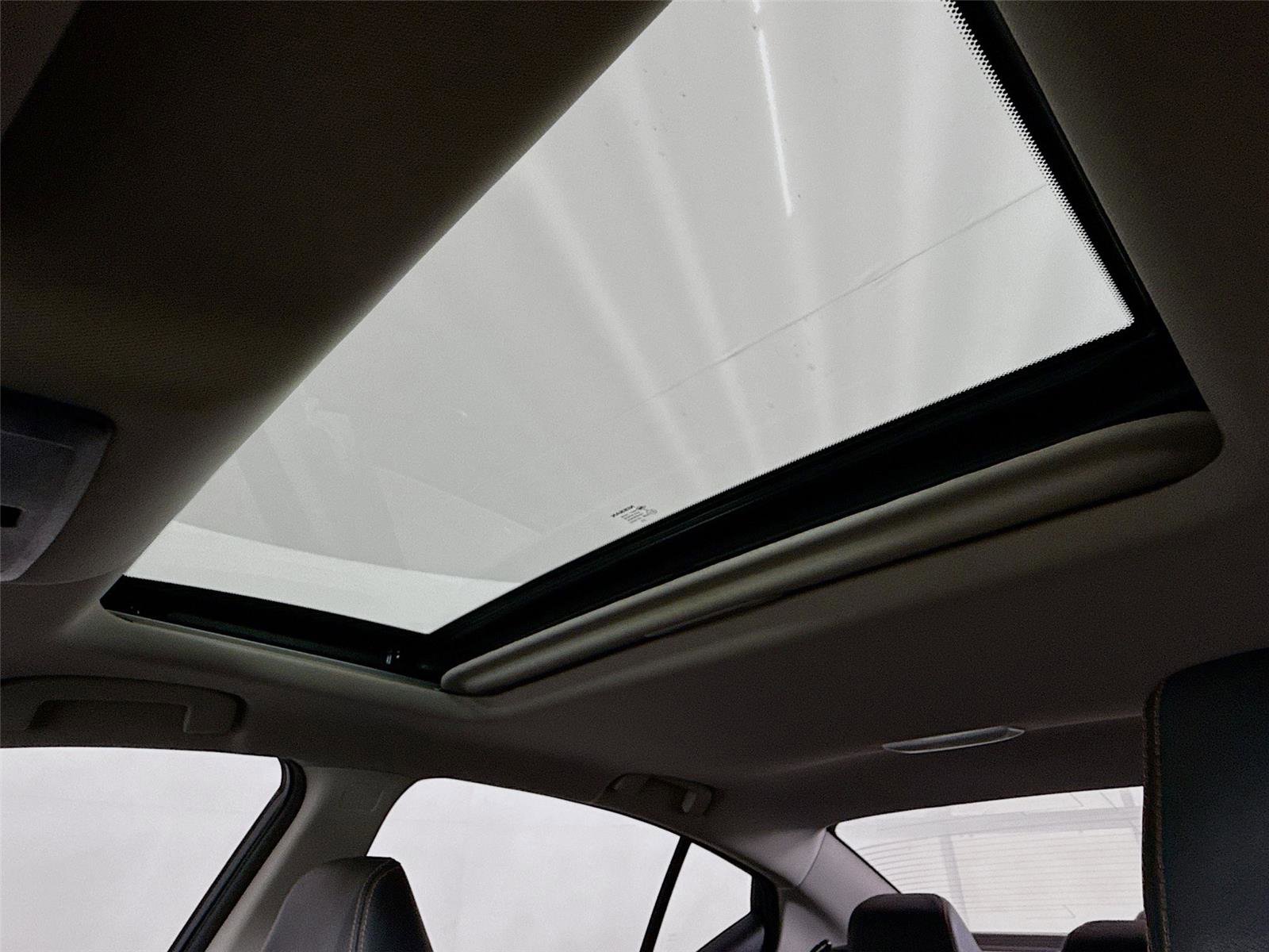 Used 2022 Nissan Altima 2.5 SR w/ Midnight Edition Package image 17