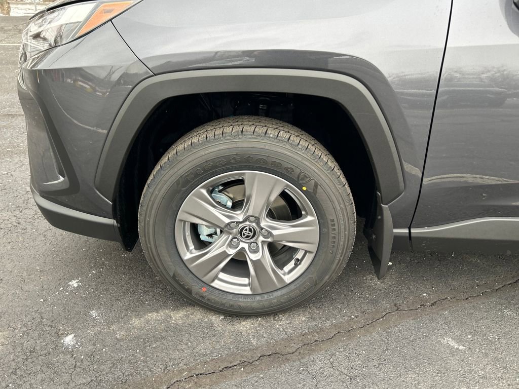 New 2025 Toyota RAV4 LE image 28